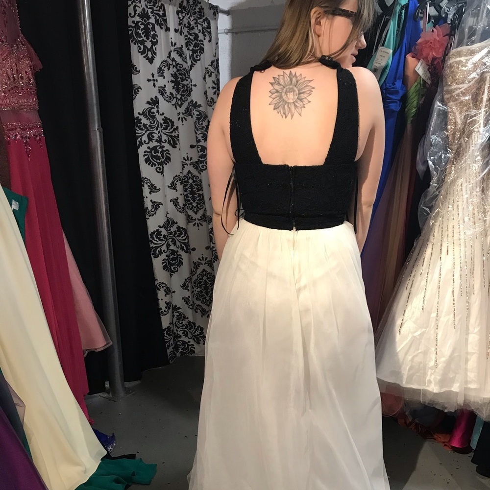 Two piece prom dress - Picture 2 of 3